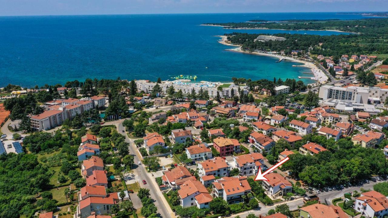 Apartment Nola By Rent Istria Porec Esterno foto